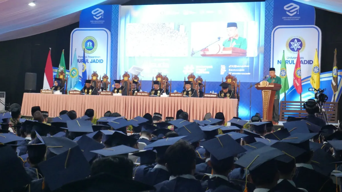 Dies Maulidiyah IX dan Wisuda ke-9, UNUJA Lepas 1.195 Lulusan dengan Semangat Berdampak bagi Umat